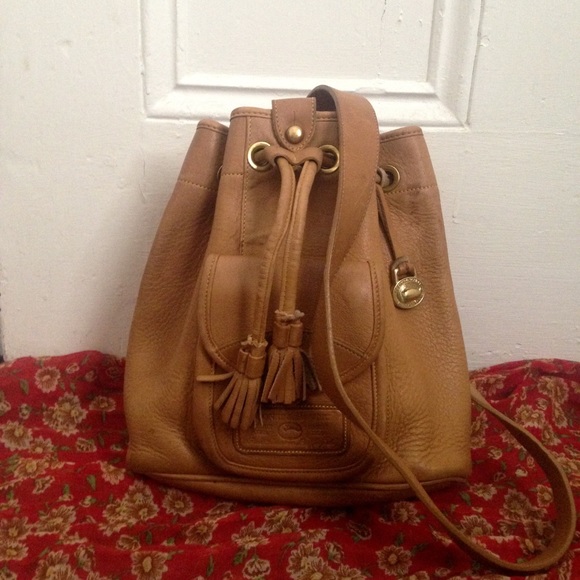 drawstring sling bag